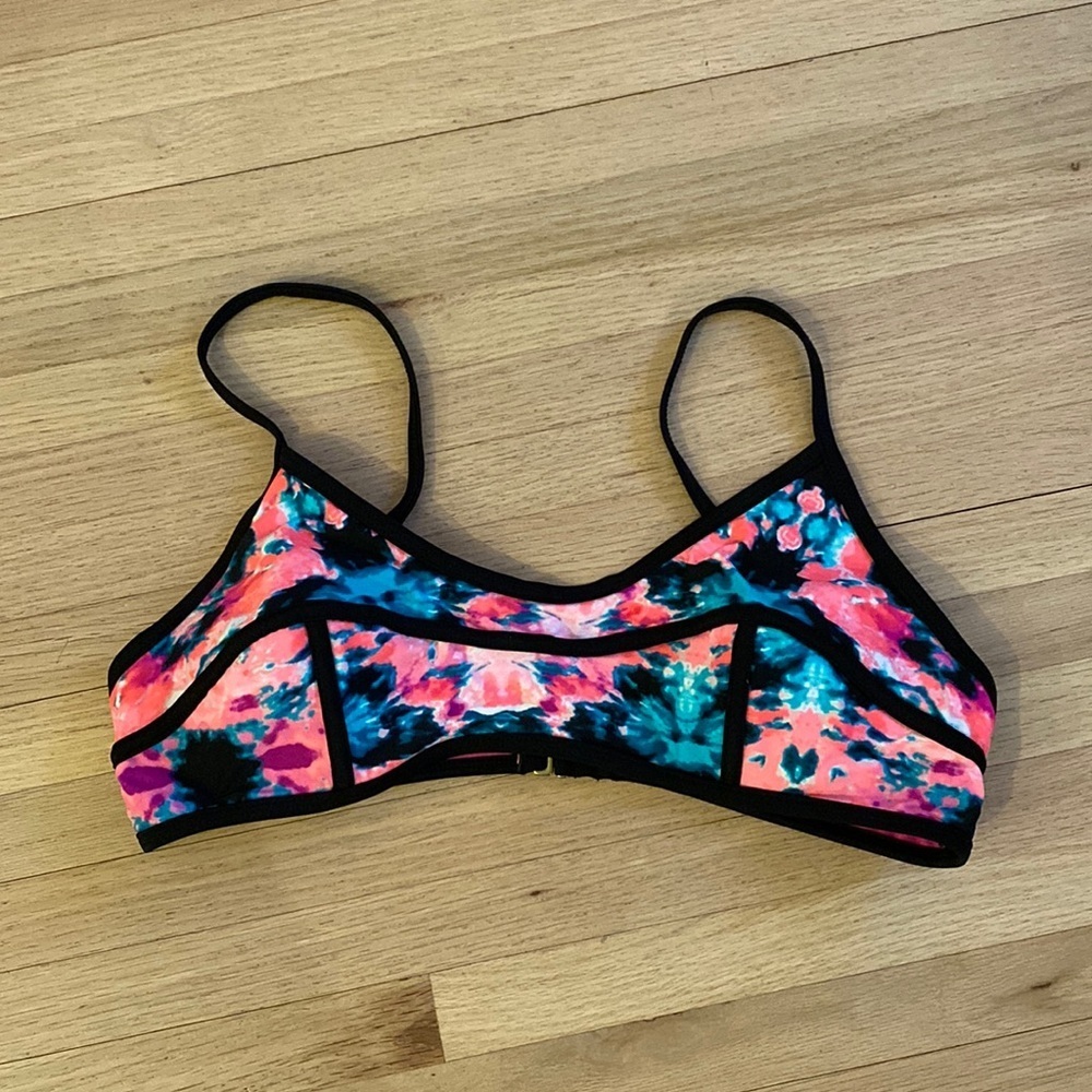 Tie dye swim top - size L
